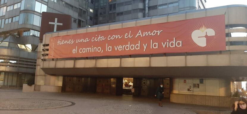 Solemne funeral por todos los cofrades difuntos